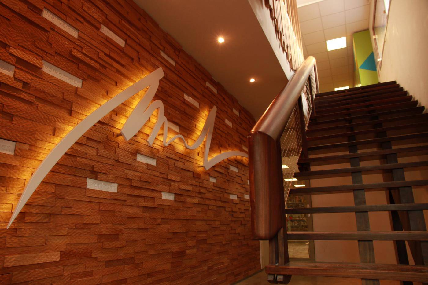 Atelier Michel Liard, créateur de mobilier et d'agencement sur-mesure